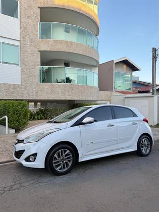 HYUNDAI HB20 1.6 PREMIUM 16V FLEX 4P AUTOMÁTICO